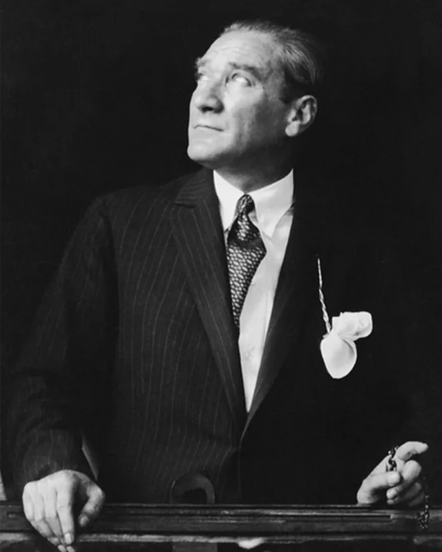 Atatürk tablo örneği
