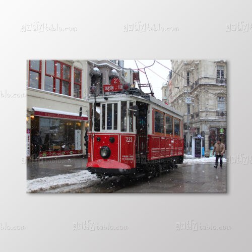 Kar Yağışlı Yatay Nostaljik Tramvay Fotoğraf Tablo